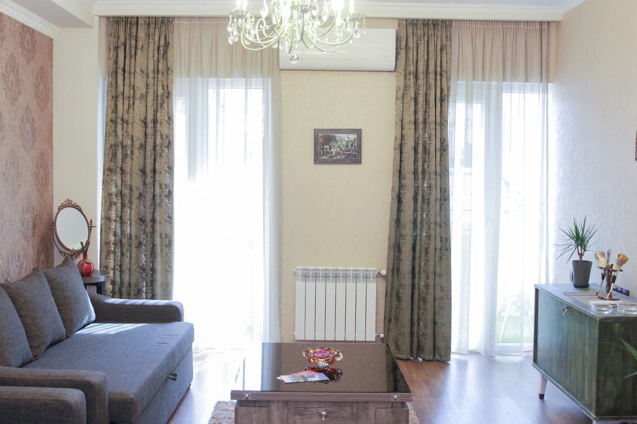 Salounique Lux Apartment 트빌리시 외부 사진